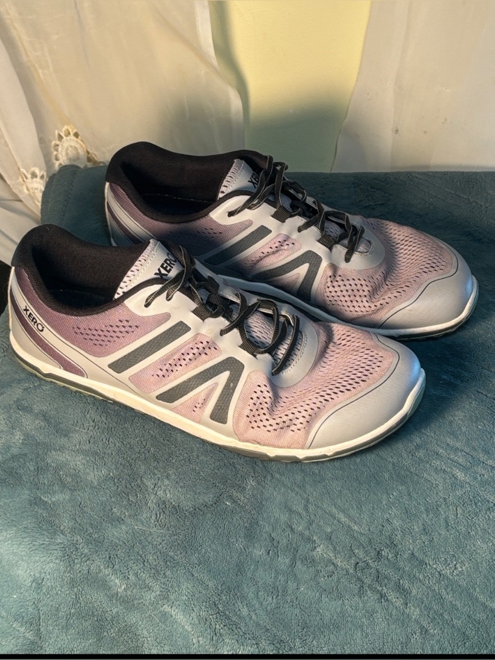 Xero shoes HFS II sneaker design! Minimalist Running Shoes! Wide Toe Box, EUC
